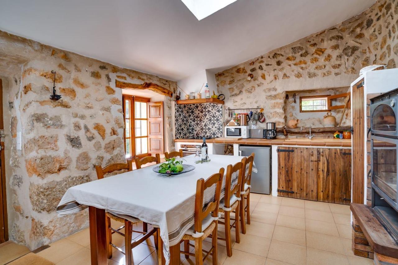 Гостьовий будинок Casita De Montana Cerca Del Mar Форналуч Екстер'єр фото