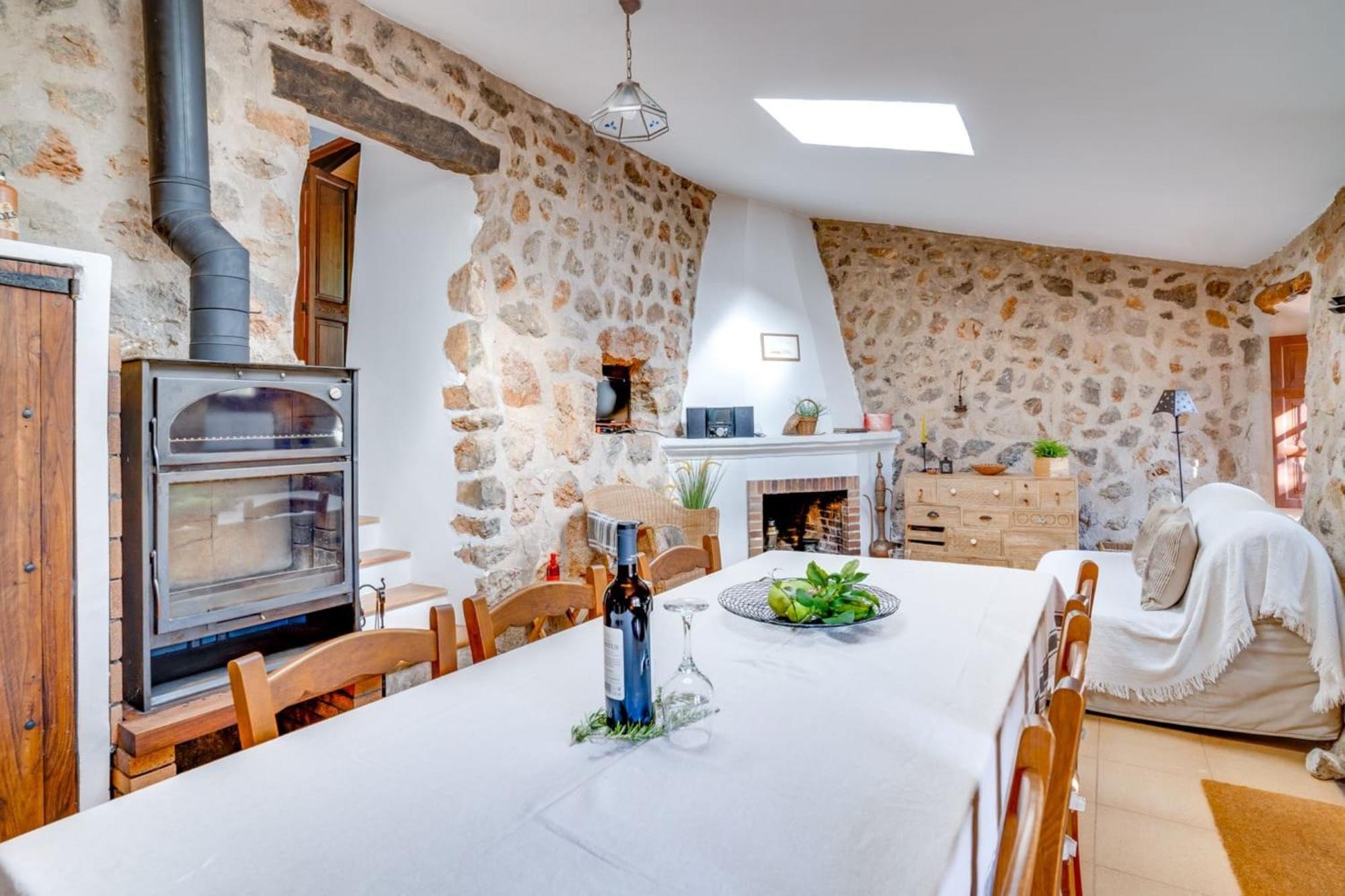 Гостьовий будинок Casita De Montana Cerca Del Mar Форналуч Екстер'єр фото