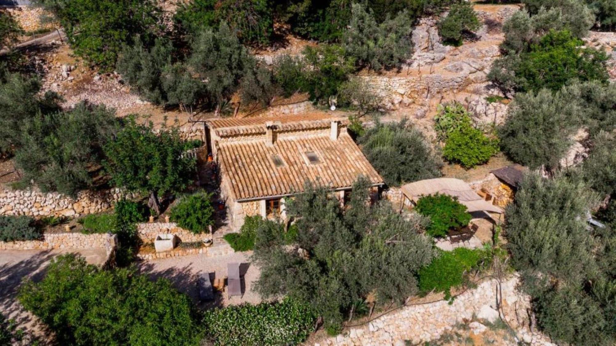 Гостьовий будинок Casita De Montana Cerca Del Mar Форналуч Екстер'єр фото